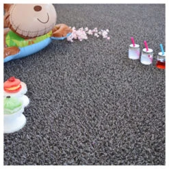 Gazon Synthétique Happy Party - Couleur Gris Foncé - Classé Feu - 20mm - 2m X 25ml -Emerald Soldes 645cec86015819.12691163